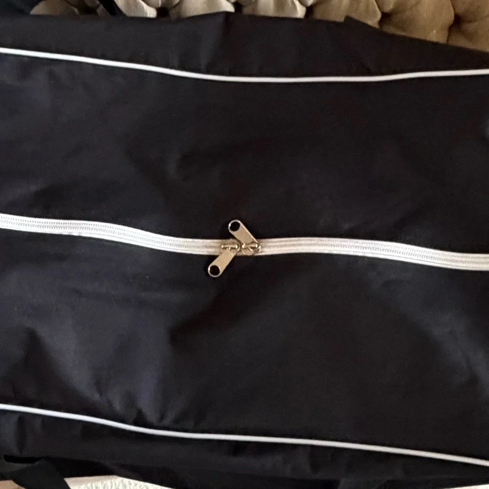 30” Kobe Sportswear Black Team Bag with White Piping